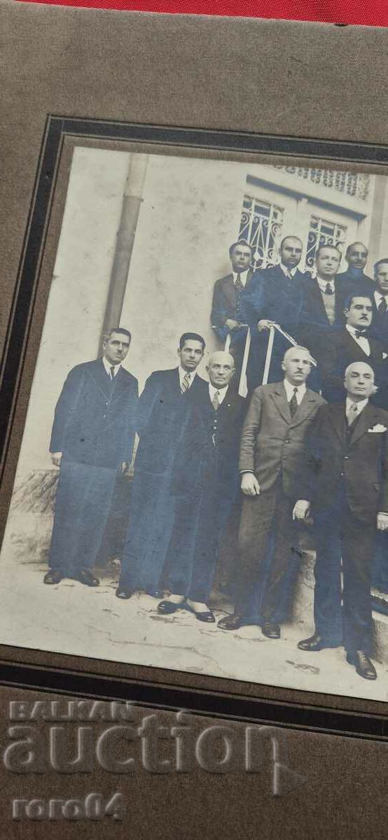 Livrarea SVISHTOV - AUDITOR - ASEN KUYUMDJIEV - BANCHERI - AUTOGRAFI Livrarea SVISHTOV - AUDITOR - ASEN KUYUMDJIEV - BANCHERI - AUTOGRAFI