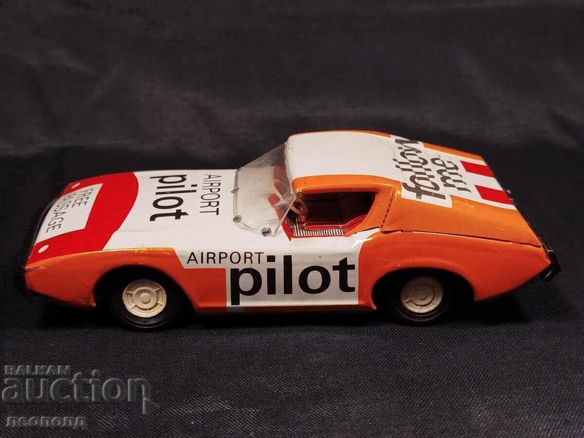 OLD RETRO SOC GDR EHRI DDR SHEET METAL TOY CAR with price 40.00 BGN | € 20.45