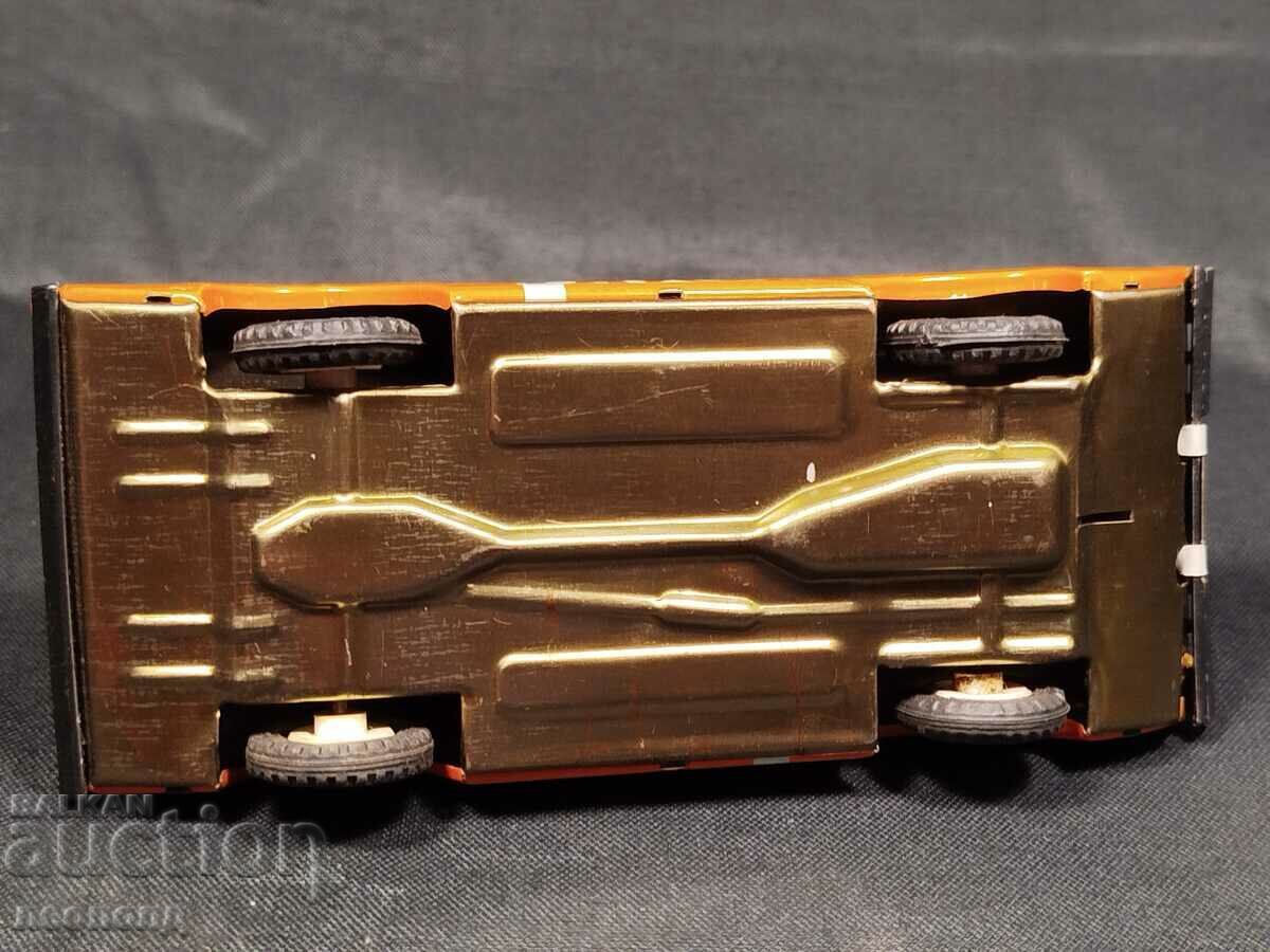 OLD RETRO SOC GDR EHRI DDR SHEET METAL TOY CAR - 6