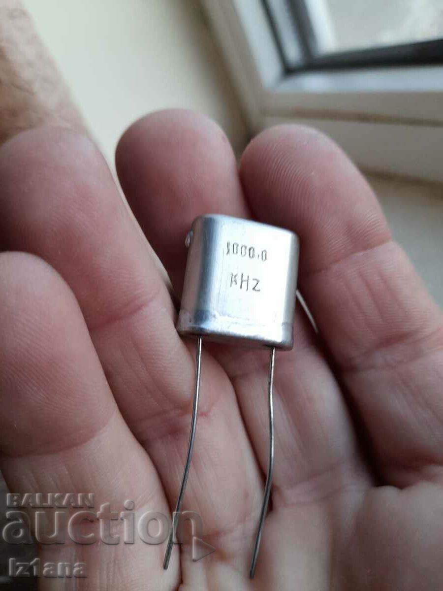 Old quartz generator 1000 Khz - 5 Old quartz generator 1000 Khz - 5
