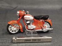 MOTOCICLETA MODEL LA SCARĂ 1/24 MOTOCICLETA JAWA 354-04