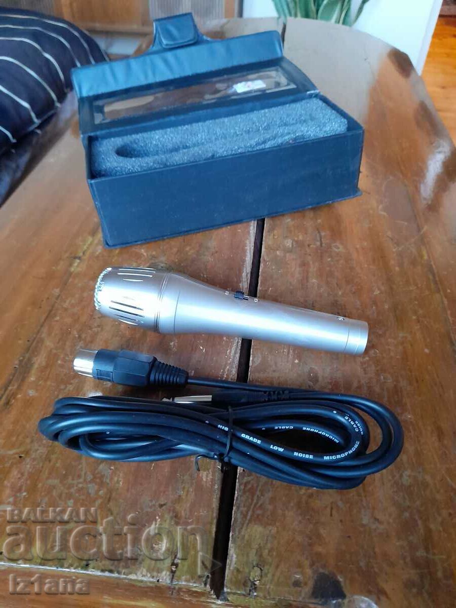 Old microphone with price 27.00 BGN | € 13.80