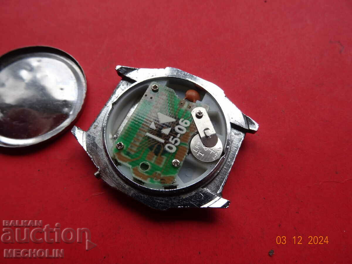 OLD WATCH CHARP 05 06 - 7 OLD WATCH CHARP 05 06 - 7