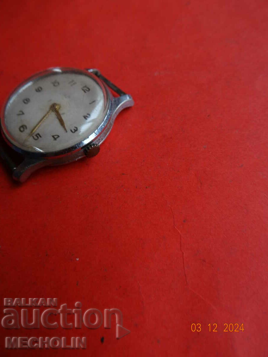 OLD RUSSIAN COLLECTOR'S WATCH WINTER VICTORY 15 K with price 20.00 BGN | € 10.23 OLD RUSSIAN COLLECTOR'S WATCH WINTER VICTORY 15 K with price 20.00 BGN | € 10.23