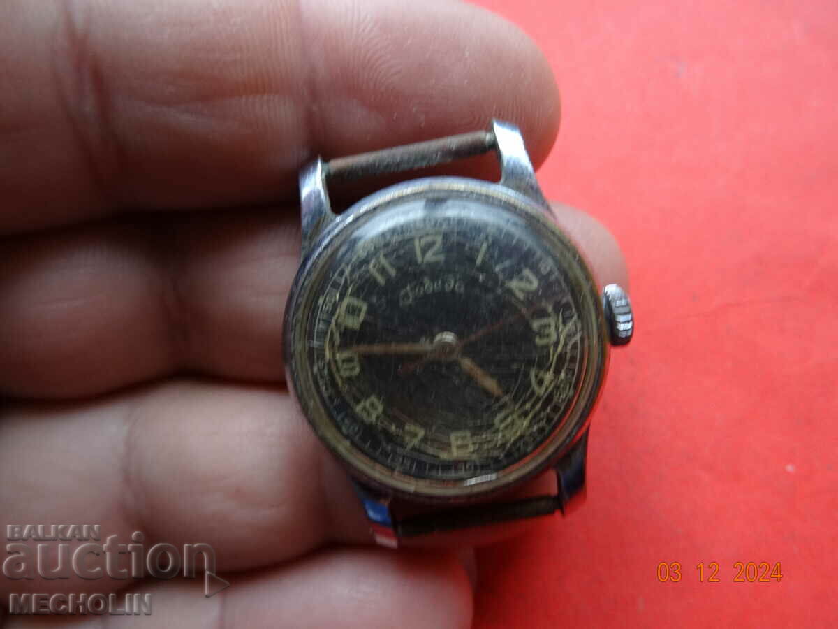 OLD RUSSIAN COLLECTOR'S WATCH WINTER VICTORY 15 K -3