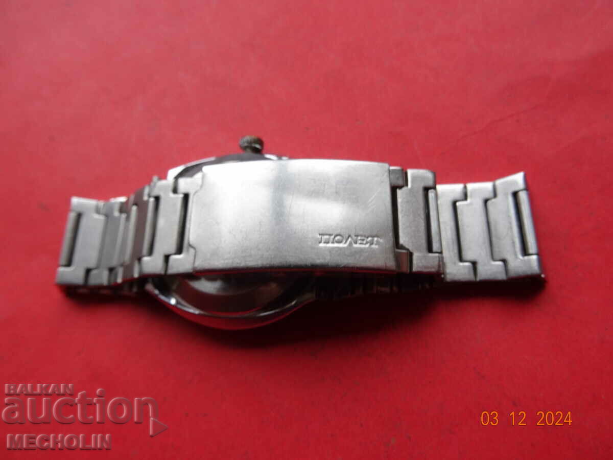 Auction  OLD RUSSIAN COLLECTIBLE FLIGHT WATCH