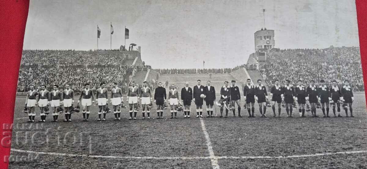 ΒΕΡΟΛΙΝΟ - ΟΜΑΔΕΣ ΠΟΔΟΣΦΑΙΡΟΥ - Β' Παγκόσμιος Πόλεμος με τιμή 45.00 BGN | € 23.01 ΒΕΡΟΛΙΝΟ - ΟΜΑΔΕΣ ΠΟΔΟΣΦΑΙΡΟΥ - Β' Παγκόσμιος Πόλεμος με τιμή 45.00 BGN | € 23.01