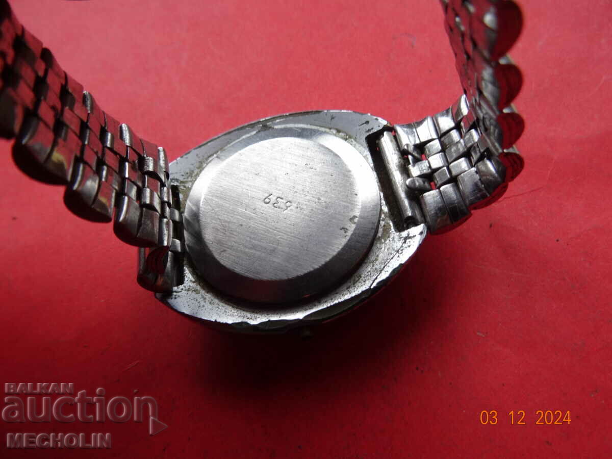 Delivery of OLD RUSSIAN COLLECTIBLE ROCKET WATCH Delivery of OLD RUSSIAN COLLECTIBLE ROCKET WATCH