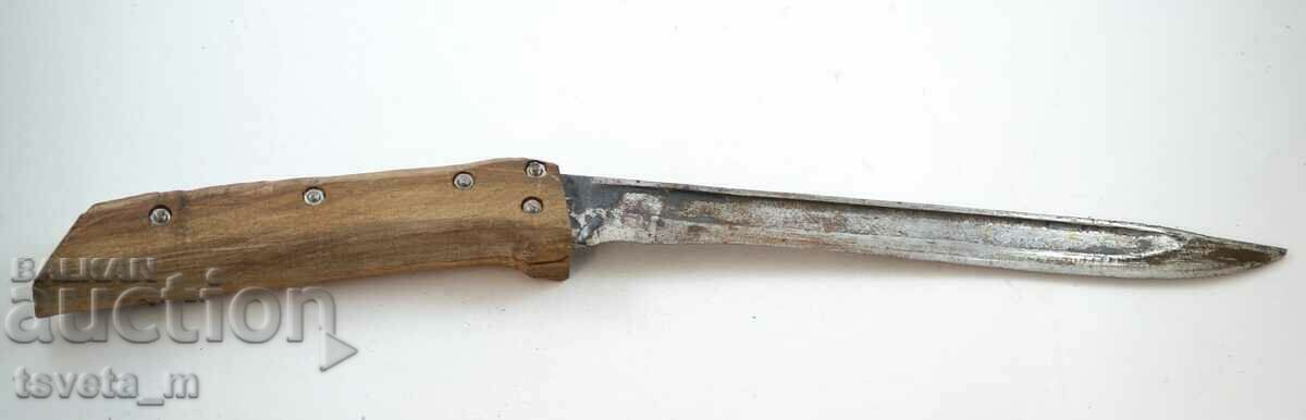 Trenched bayonet knife with price 18.00 BGN | € 9.20 Trenched bayonet knife with price 18.00 BGN | € 9.20