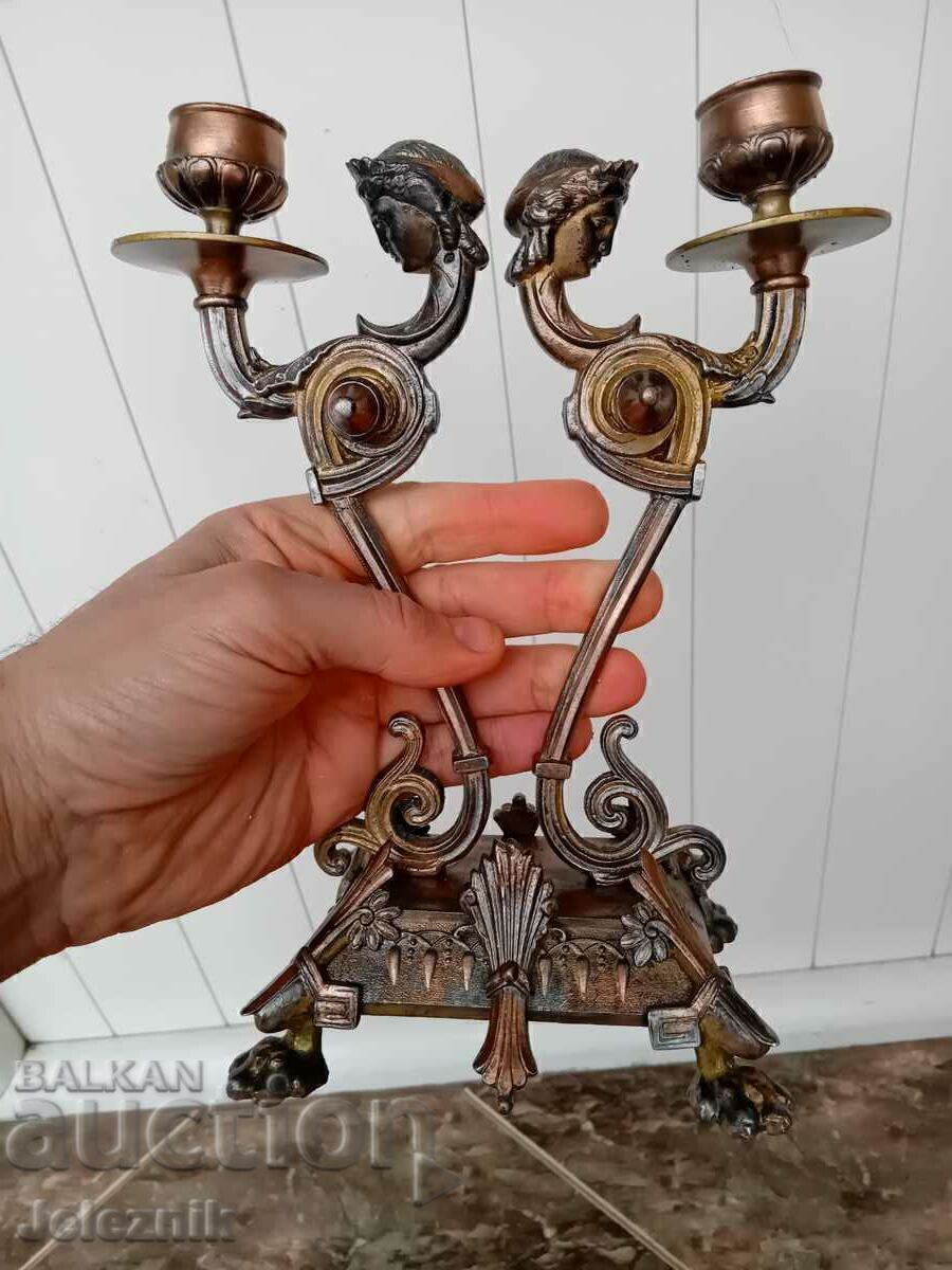 Licitație Sfeșnic rar, stil „Renaștere egipteană”, Franța secolul al XIX-lea. Licitație Sfeșnic rar, stil „Renaștere egipteană”, Franța secolul al XIX-lea.