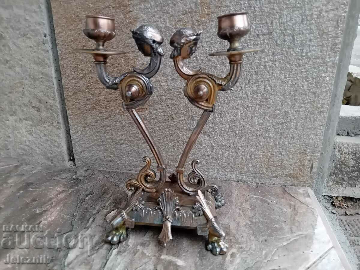 Σπάνιο Κηροπήγιο, στυλ "Αιγυπτιακή Αναβίωση", Γαλλία 19ος αιώνας. Σπάνιο Κηροπήγιο, στυλ "Αιγυπτιακή Αναβίωση", Γαλλία 19ος αιώνας.