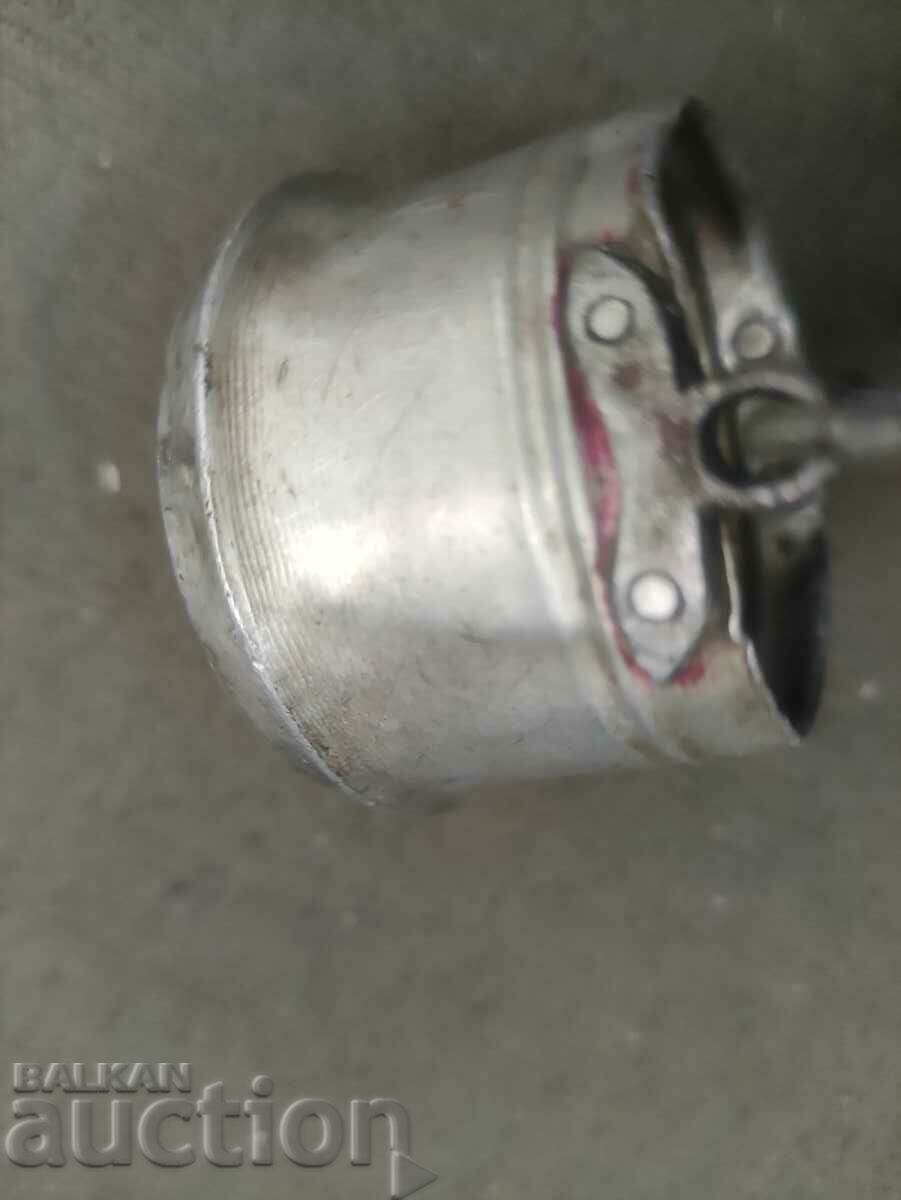 Auction A little boy Auction A little boy