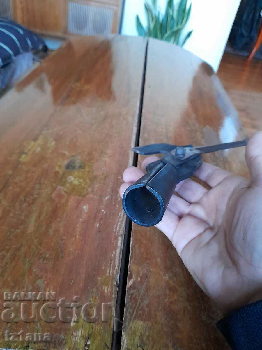 Delivery of Old tool for cutting, trimming branches Delivery of Old tool for cutting, trimming branches