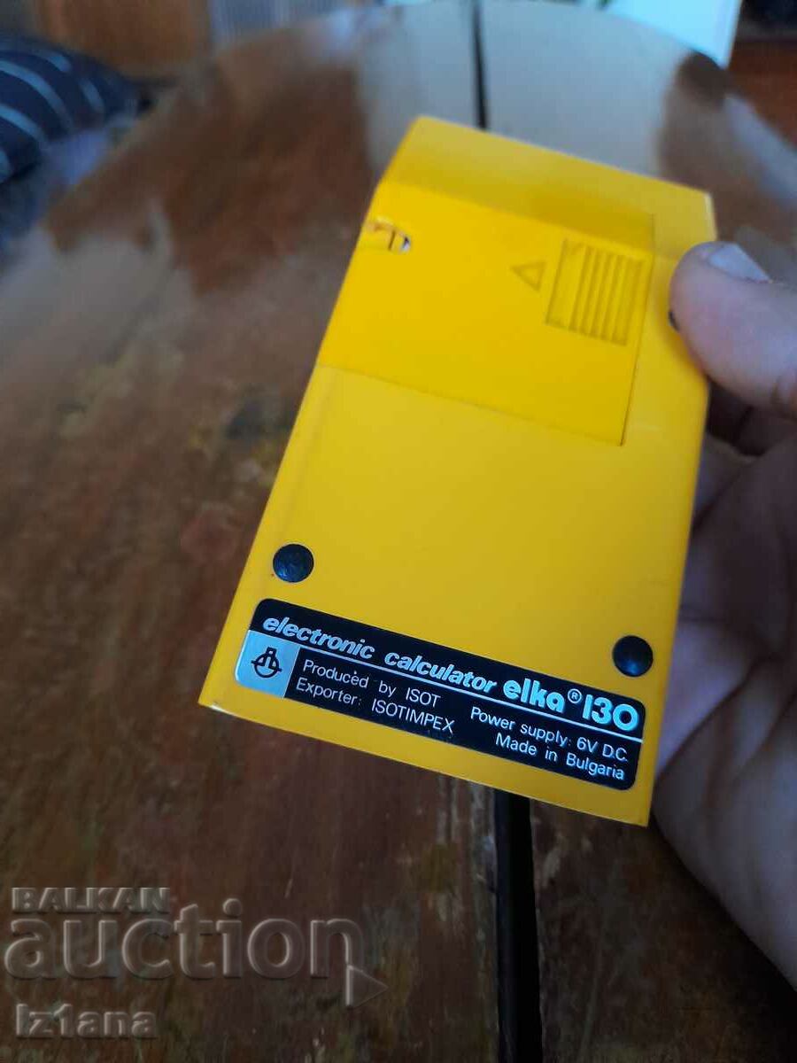 Delivery of Old Elka 130 calculator Delivery of Old Elka 130 calculator