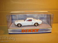 БЗЦ 1/43 MATCHBOX DINKY FORD MUSTANG ИГРАЧКА  МОДЕЛ КОЛИЧКА