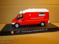 BZC 1:57 PEUGEOT BOXER MODEL DE JUCĂRIE CAMION AMBULANȚĂ