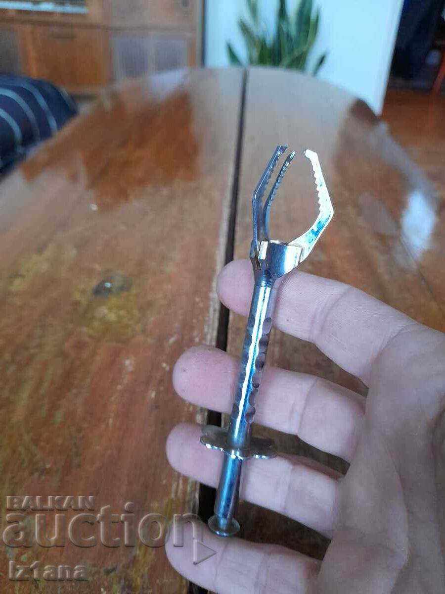 An old ice pick with price 32.00 BGN | € 16.36