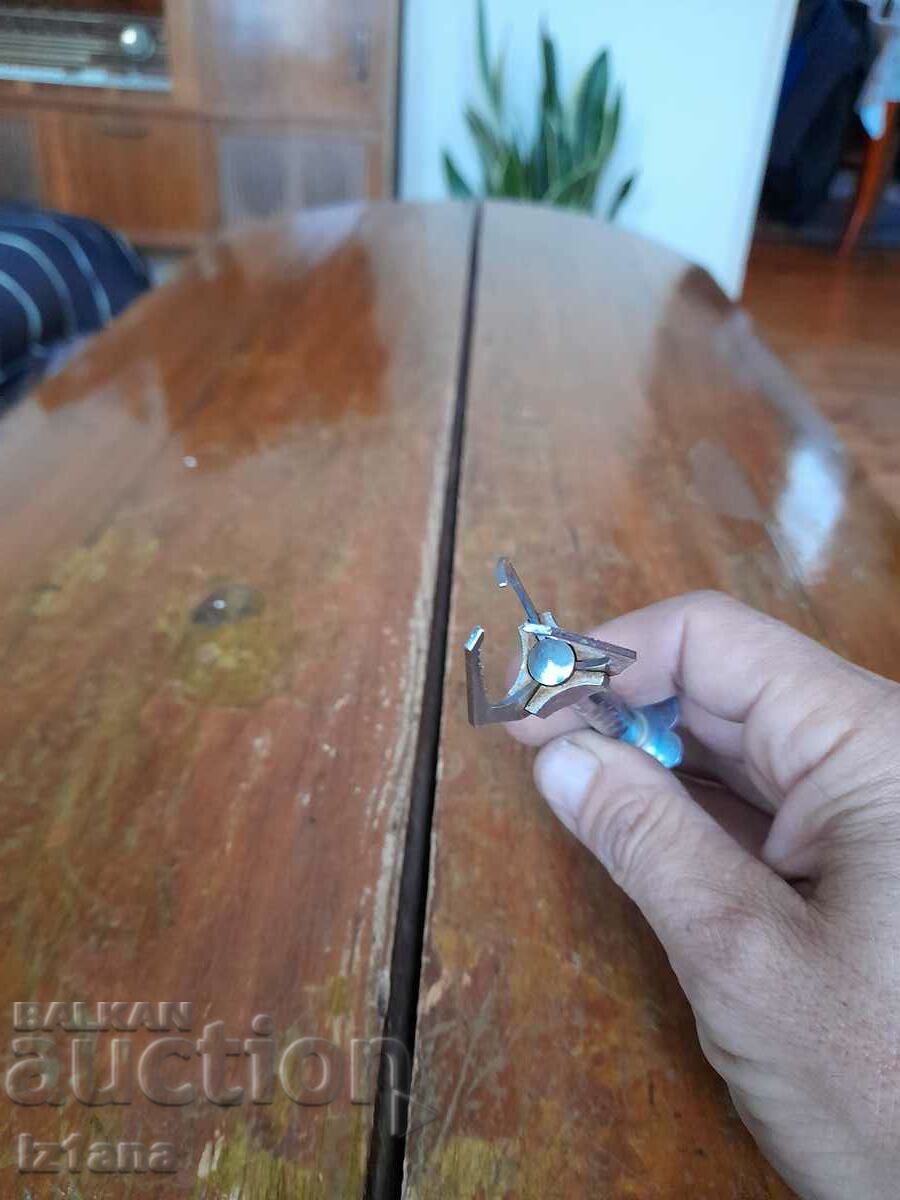 Auction  An old ice pick