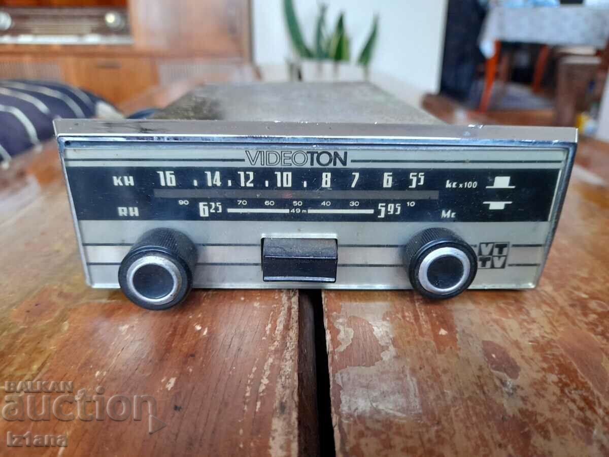 Старо радио,радиоприемник за автомобил Videoton с цена 110.00 лв. | € 56.24 Старо радио,радиоприемник за автомобил Videoton с цена 110.00 лв. | € 56.24