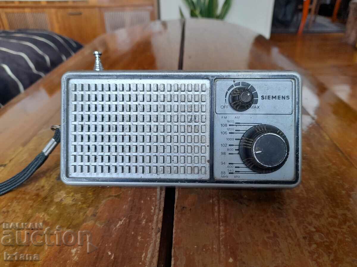 Старо радио,радиоприемник за велосипед Siemens с цена 45.00 лв. | € 23.01
