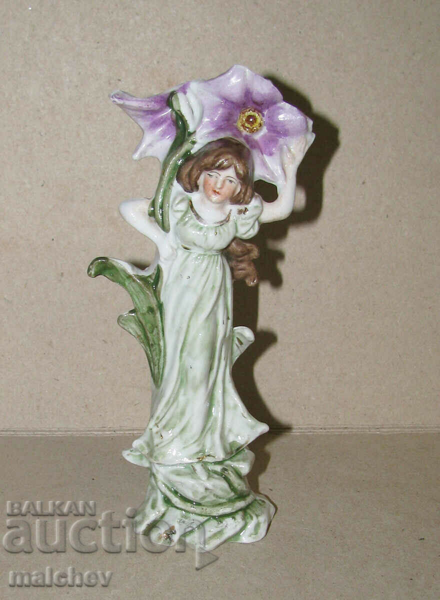 Over 110 years porcelain. statuette vase secession art nouveau excellent