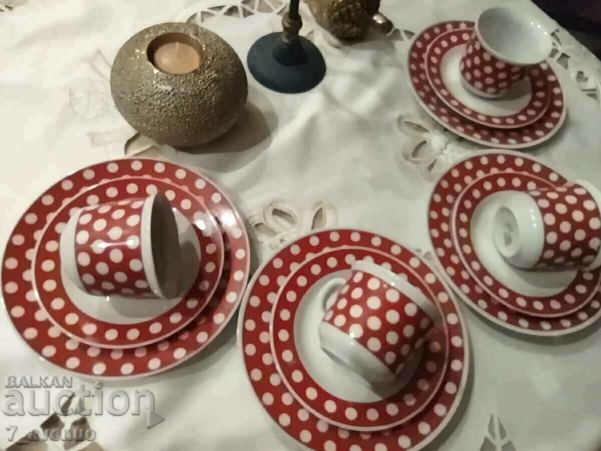 Delivery of SERVICE tea/coffee, porcelain, German Demokratische Republik