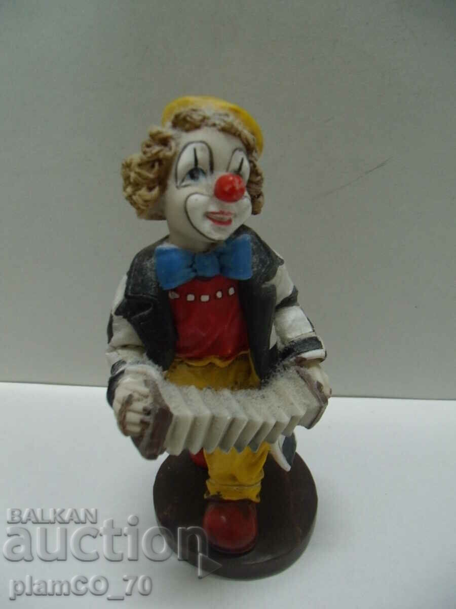 #*7777 old figure - clown - 5