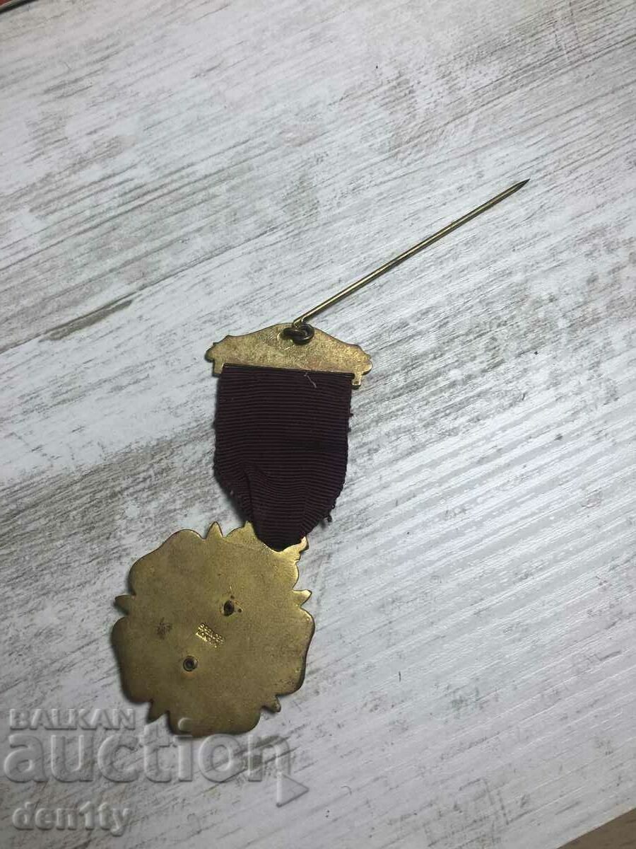Auction enamel masonic medal, Spencer London Auction enamel masonic medal, Spencer London