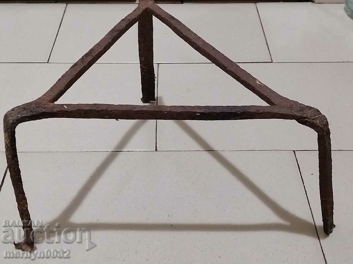 Sazhek, pyrostia, wrought iron, hearth with price 38.00 BGN | € 19.43 Sazhek, pyrostia, wrought iron, hearth with price 38.00 BGN | € 19.43