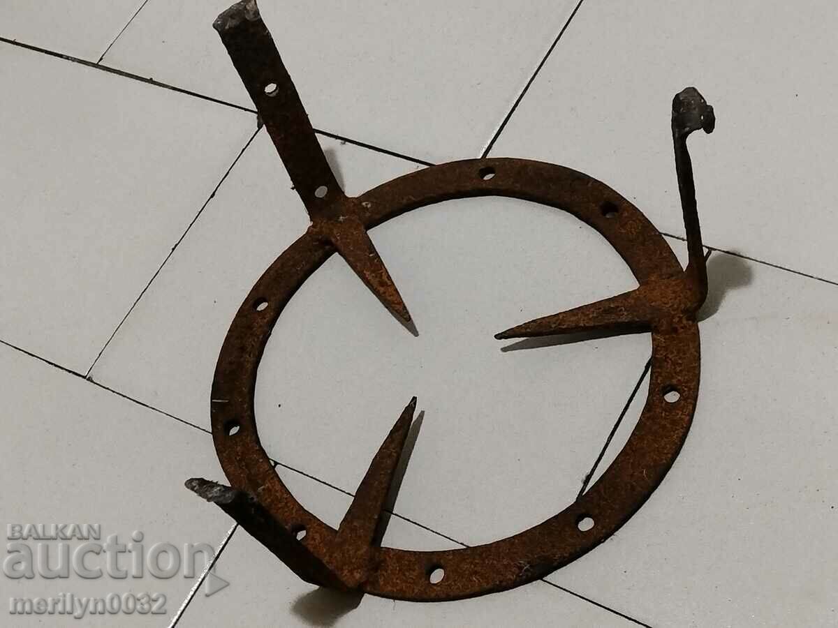 Sazhek, pyrostia, wrought iron, hearth with price 38.00 BGN | € 19.43 Sazhek, pyrostia, wrought iron, hearth with price 38.00 BGN | € 19.43