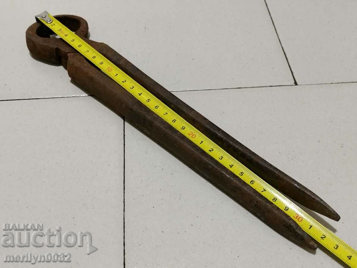 Old blacksmith's tongs, wrought iron, tool - 5 Old blacksmith's tongs, wrought iron, tool - 5