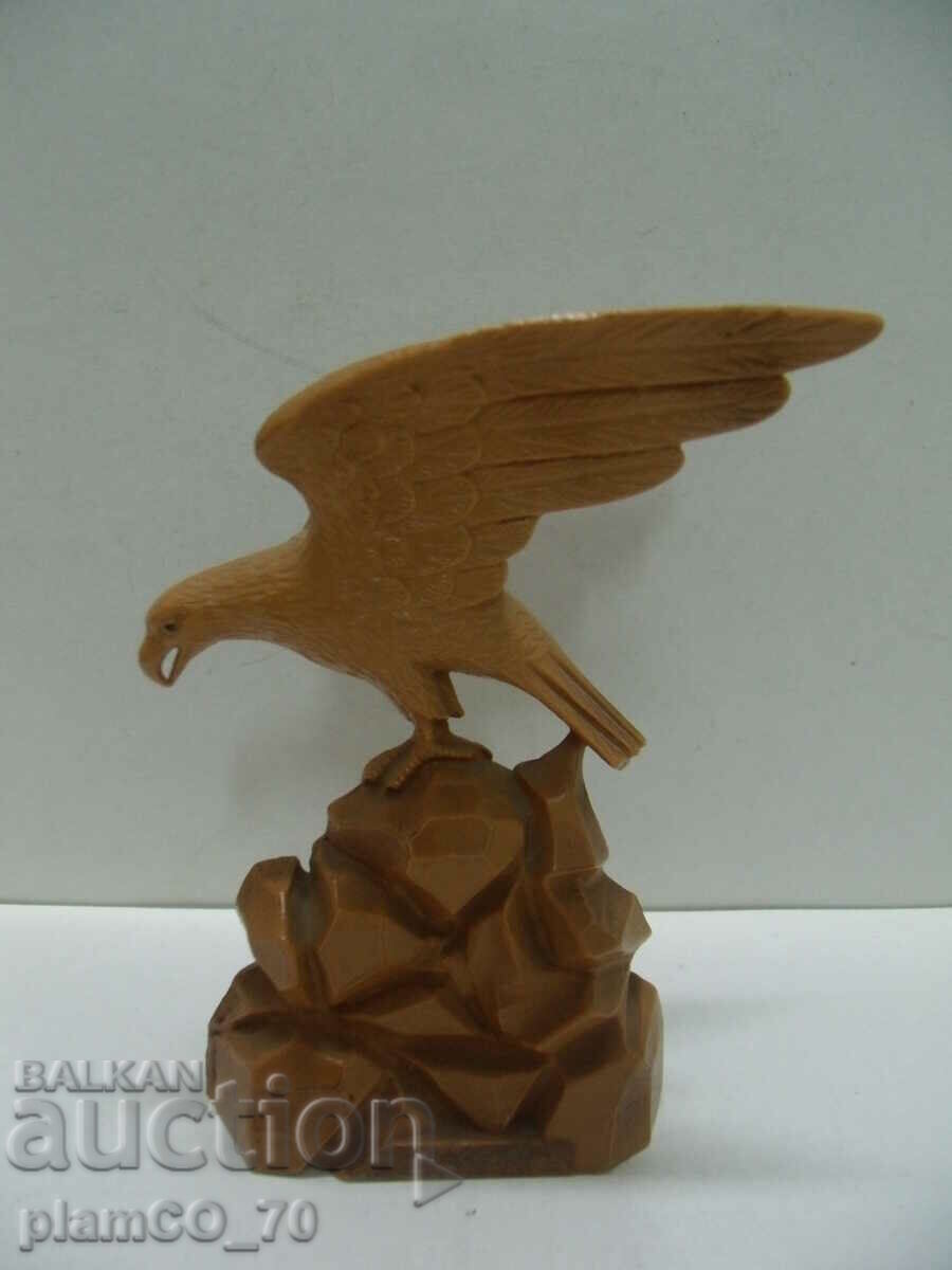 Auction No.*7778 old figure - eagle Auction No.*7778 old figure - eagle