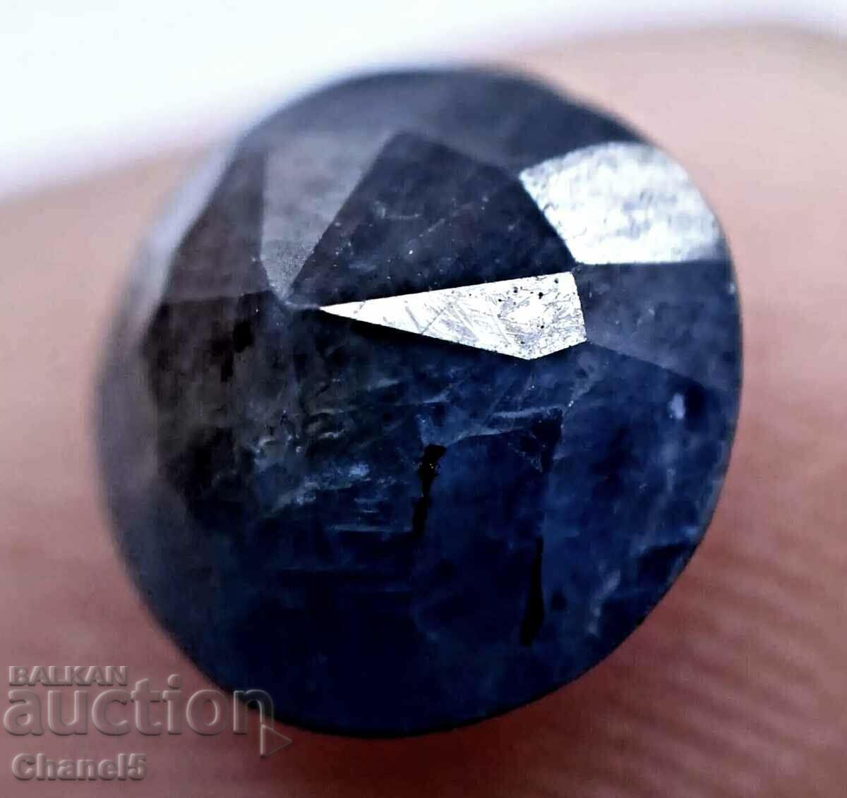 Auction  NATURAL SAPPHIRE - 1.95 carats (227)