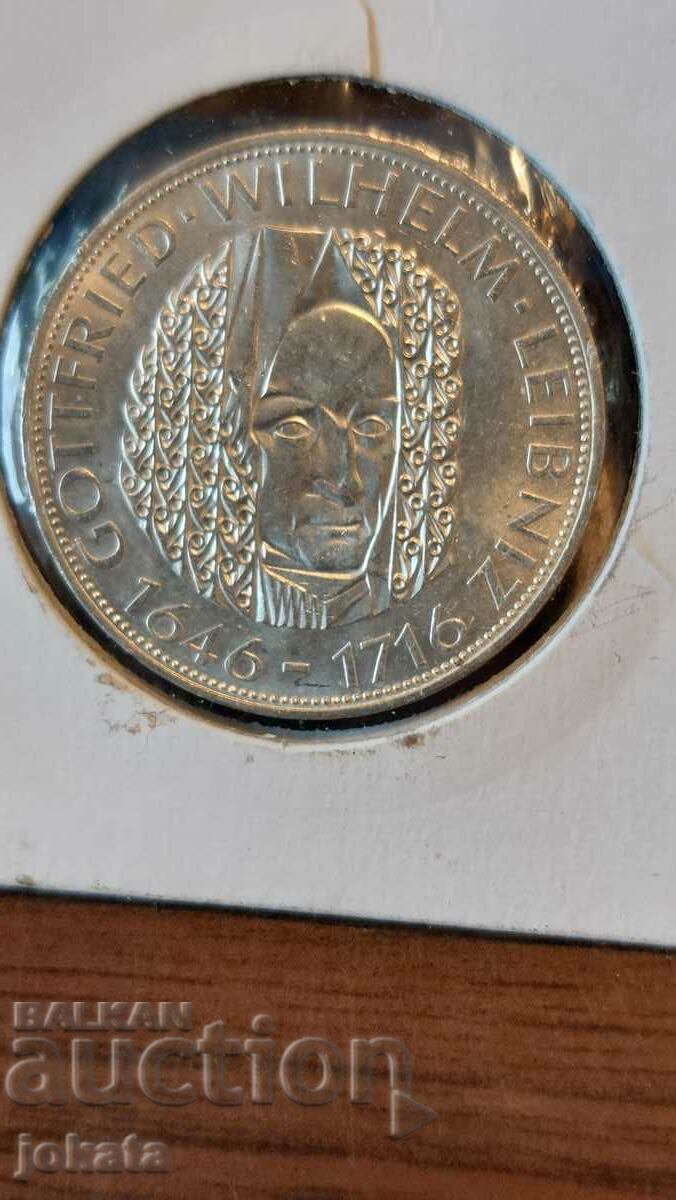 5 timbre jubiliare de argint cu preț € 20.00 | 39.12 BGN