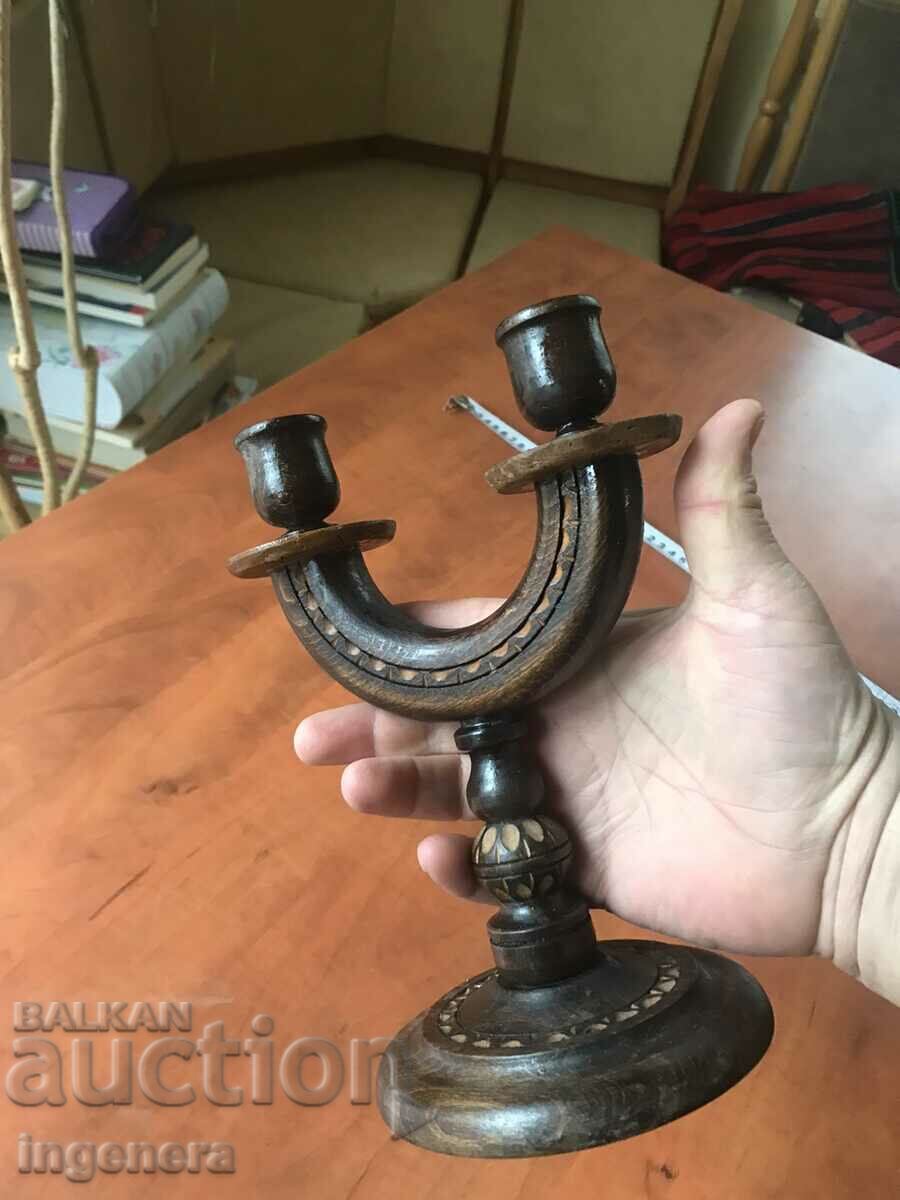 Auction CANDLESTICK WOOD CARVING VINTAGE FROM THE 70'S Auction CANDLESTICK WOOD CARVING VINTAGE FROM THE 70'S