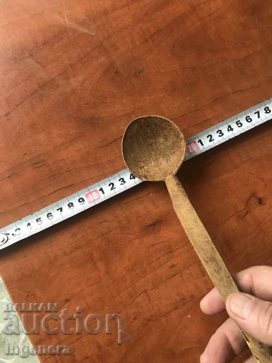 Auction ANTIQUE HAND CARVED WOODEN SPOON Auction ANTIQUE HAND CARVED WOODEN SPOON
