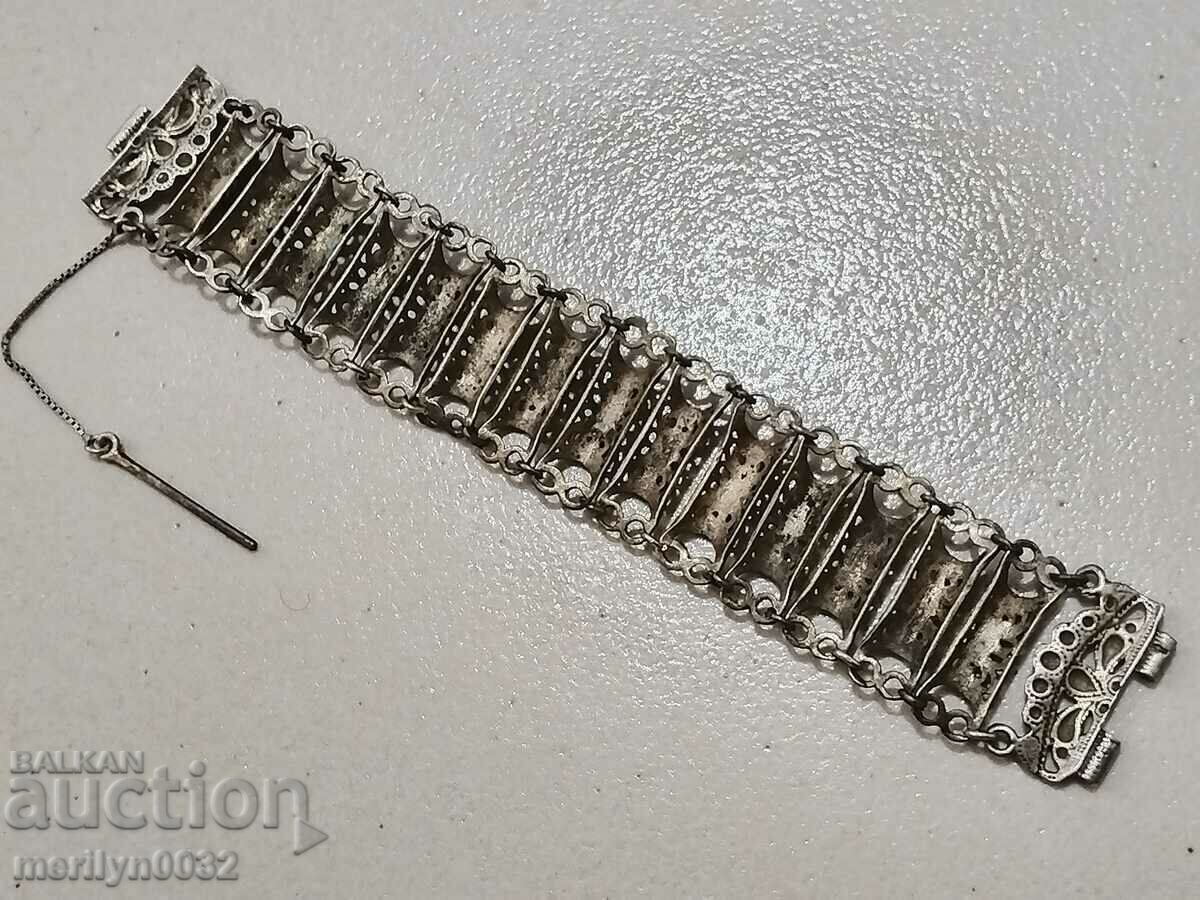 Auction Old children's silver bracelet jewelry silver, end of the 19th century Auction Old children's silver bracelet jewelry silver, end of the 19th century