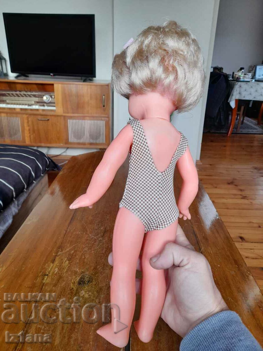 Delivery of Old doll Delivery of Old doll