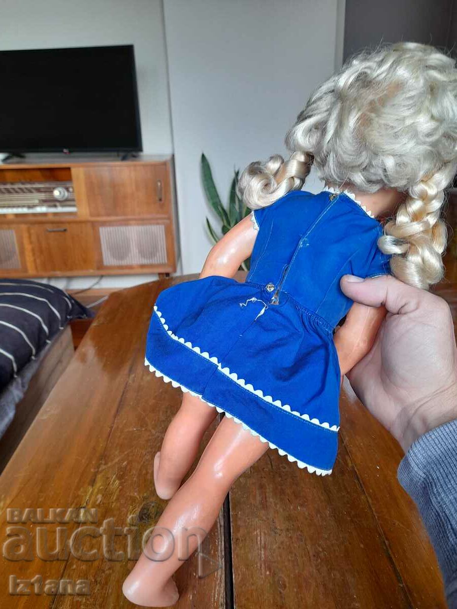 Παράδοση Παλιά κούκλα Παράδοση Παλιά κούκλα