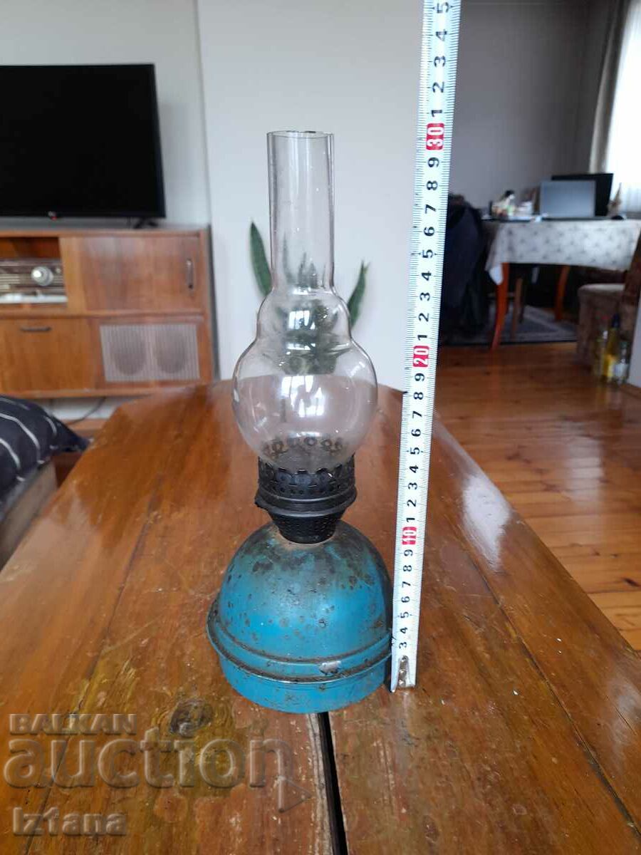 Стара газена лампа с цена 65.00 лв. | € 33.23 Стара газена лампа с цена 65.00 лв. | € 33.23