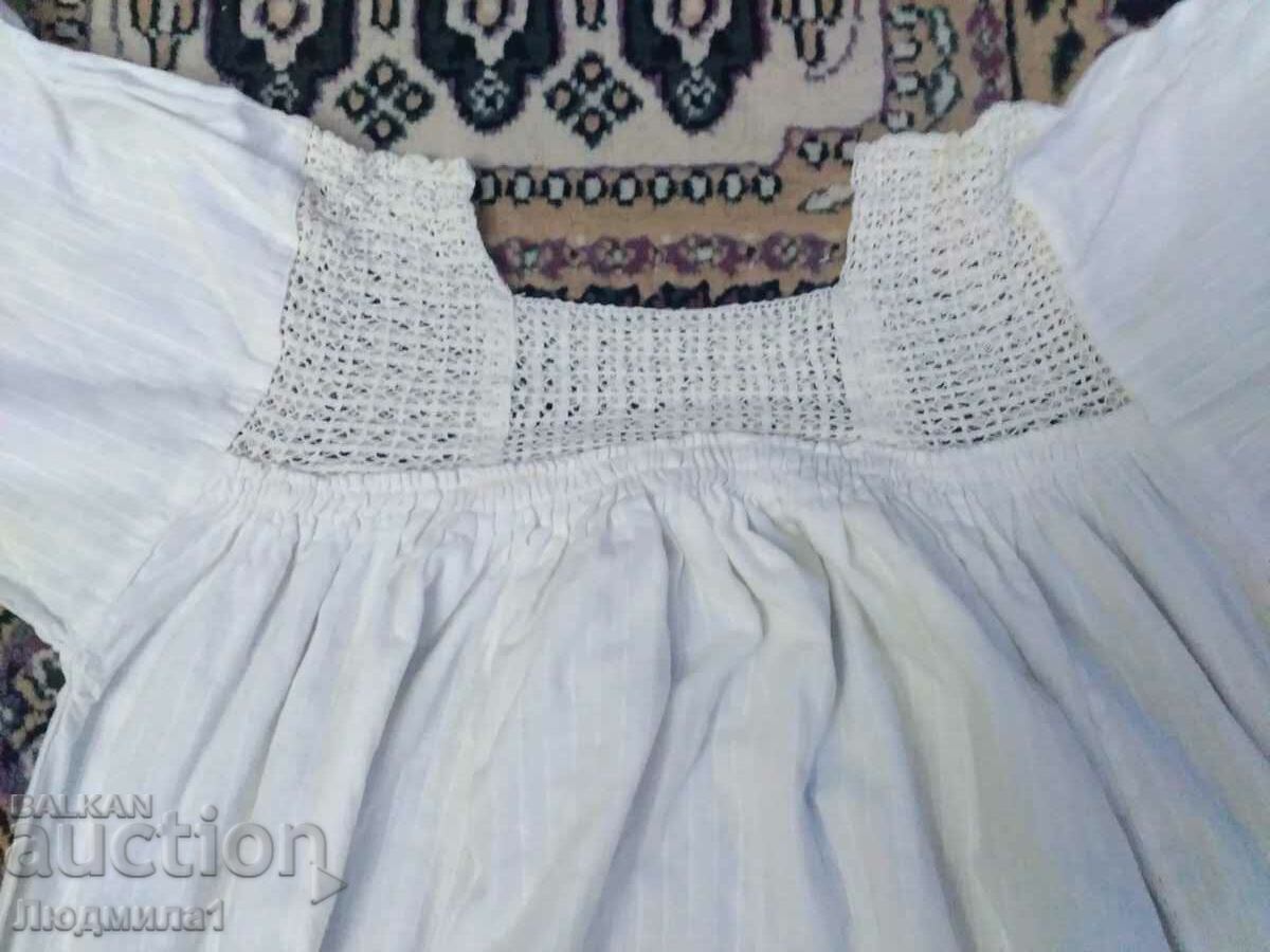 AUTHENTIC OLD LADIES SHIRT with price 50.00 BGN | € 25.56