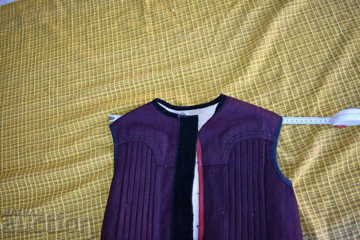 Δημοπρασία Γιλέκο λαϊκή φορεσιά Δημοπρασία Γιλέκο λαϊκή φορεσιά