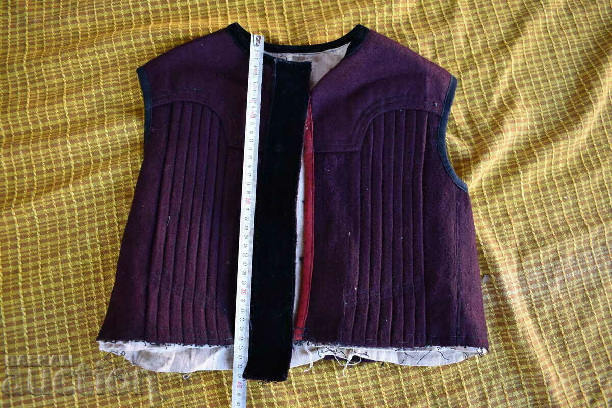 Vest folk costume