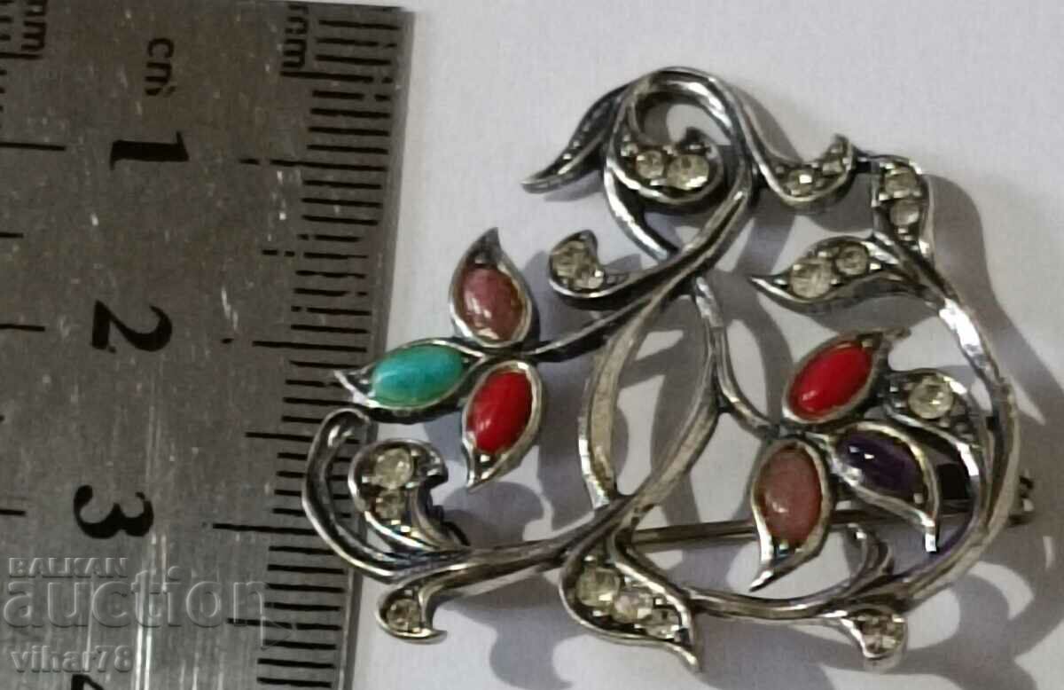 OLD BROWN-SILVER BROOCH - 5 OLD BROWN-SILVER BROOCH - 5