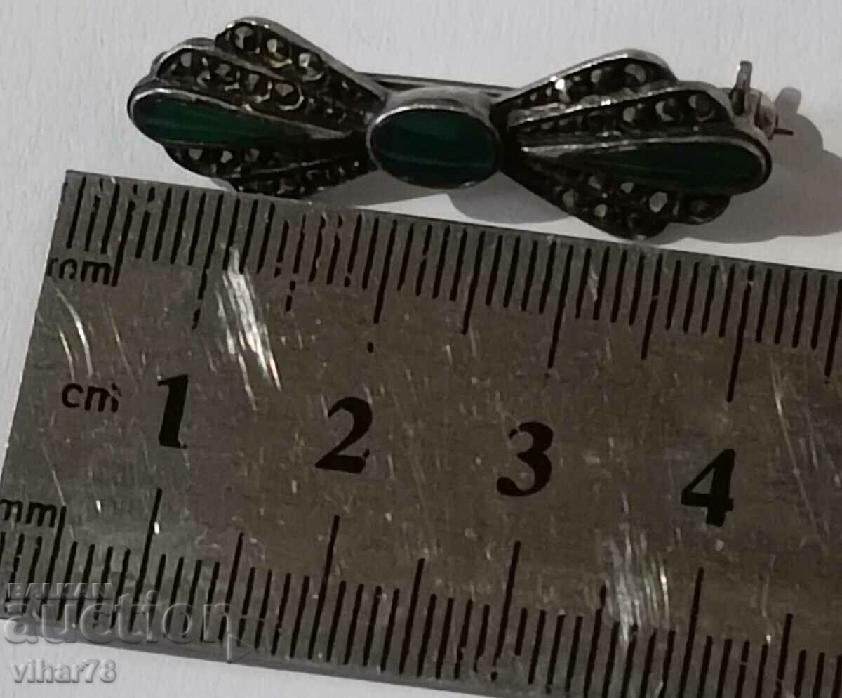 OLD BROWN-SILVER BROOCH with price 99.99 BGN | € 51.12 OLD BROWN-SILVER BROOCH with price 99.99 BGN | € 51.12