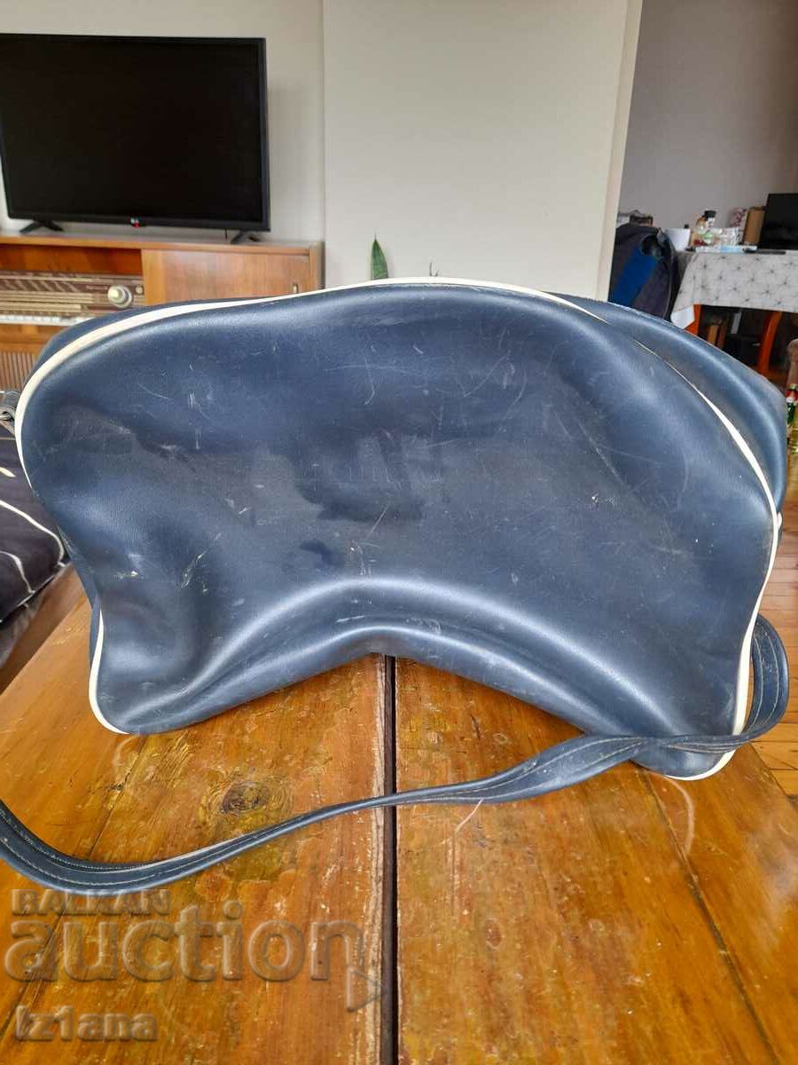 Delivery of Levski Spartak old bag Delivery of Levski Spartak old bag