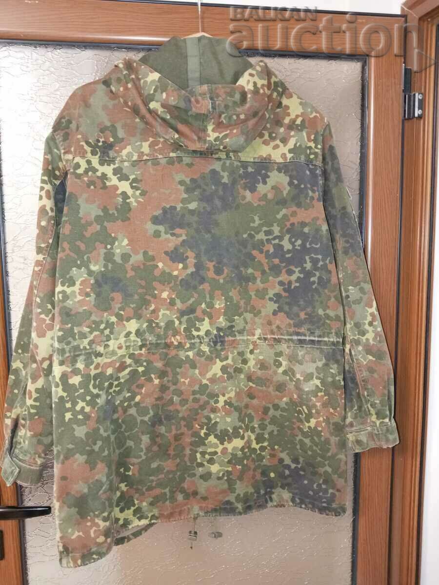 Παράδοση Γούνινο μπουφάν παραλλαγής με κουκούλα Germany BUNDESFFER Παράδοση Γούνινο μπουφάν παραλλαγής με κουκούλα Germany BUNDESFFER