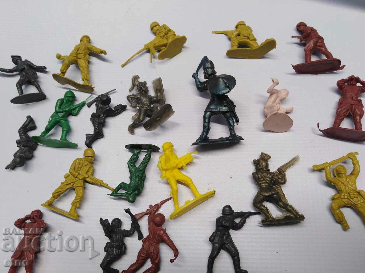 ΠΑΛΙΑ ΠΑΙΧΝΙΔΙΑ - ΣΤΡΑΤΙΩΤΕΣ, παιχνίδι με τιμή 15.00 BGN | € 7.67 ΠΑΛΙΑ ΠΑΙΧΝΙΔΙΑ - ΣΤΡΑΤΙΩΤΕΣ, παιχνίδι με τιμή 15.00 BGN | € 7.67