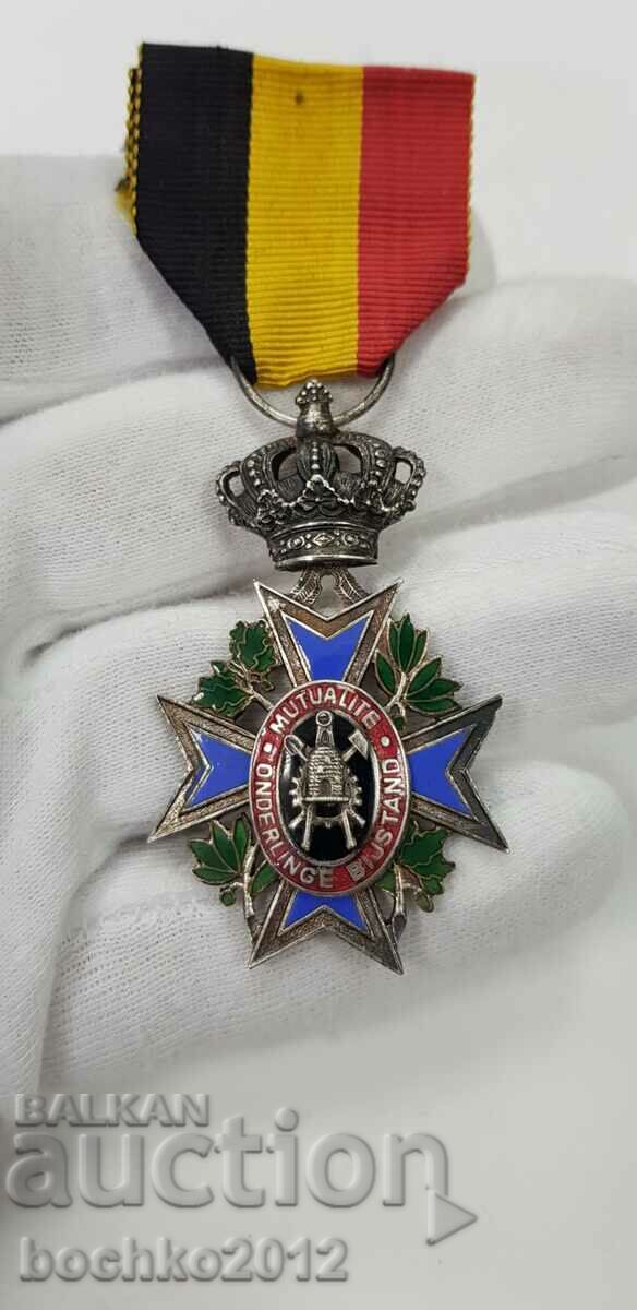 Collectable royal order, medal, badge - Belgium