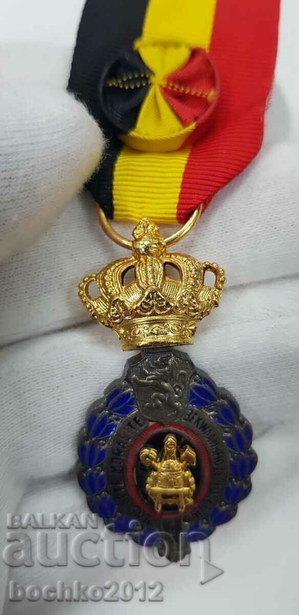 Collectable royal order, medal, badge - Belgium - 5 Collectable royal order, medal, badge - Belgium - 5